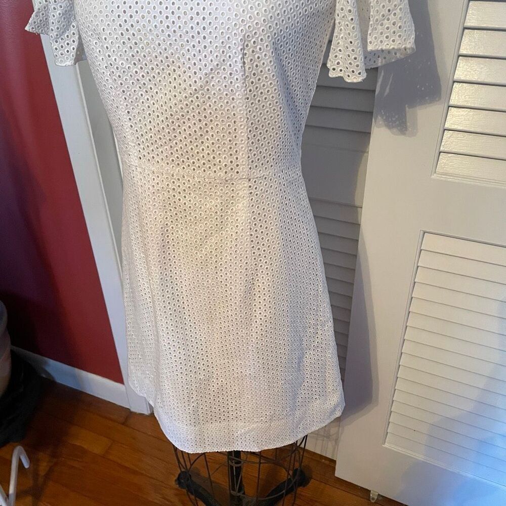 J CREW | white perforated short sleeve fit & flare dress 0 - Picture 3 of 9
